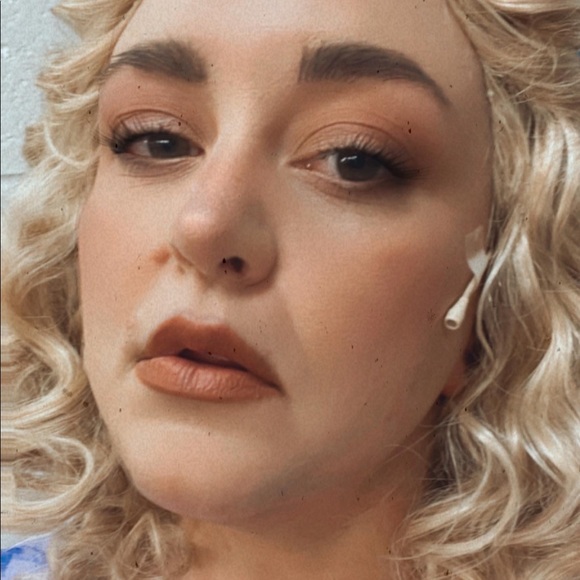 ME - Picture 5 of 11